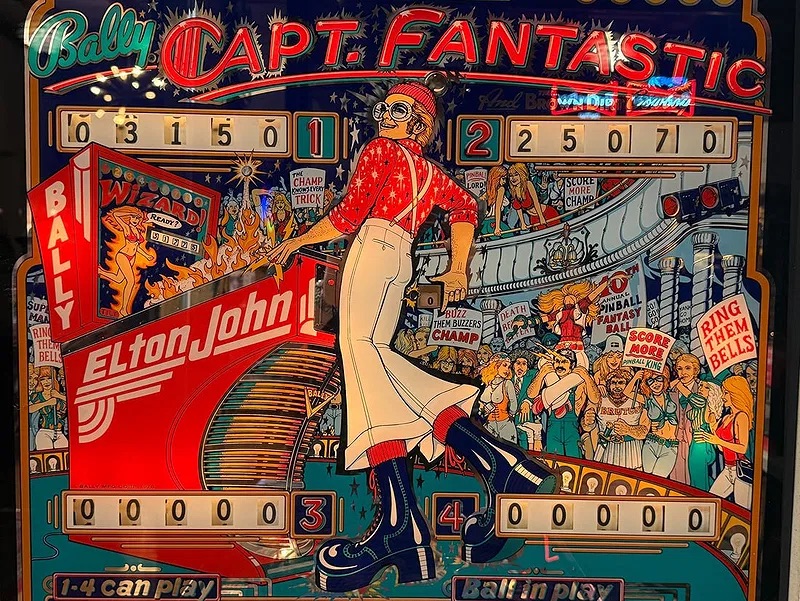 Bally 'Capt. Fantastic' Elton John Pinball Machine thumbnail 2