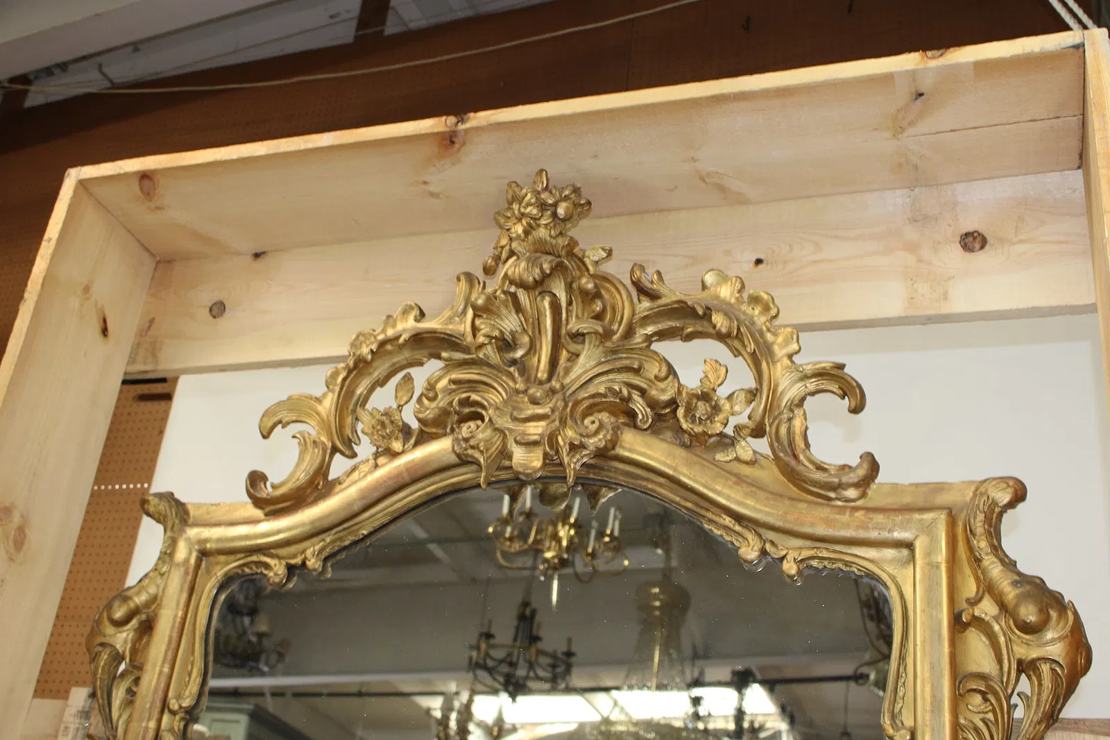 Rococo Revival Giltwood Wall Mirror thumbnail 4