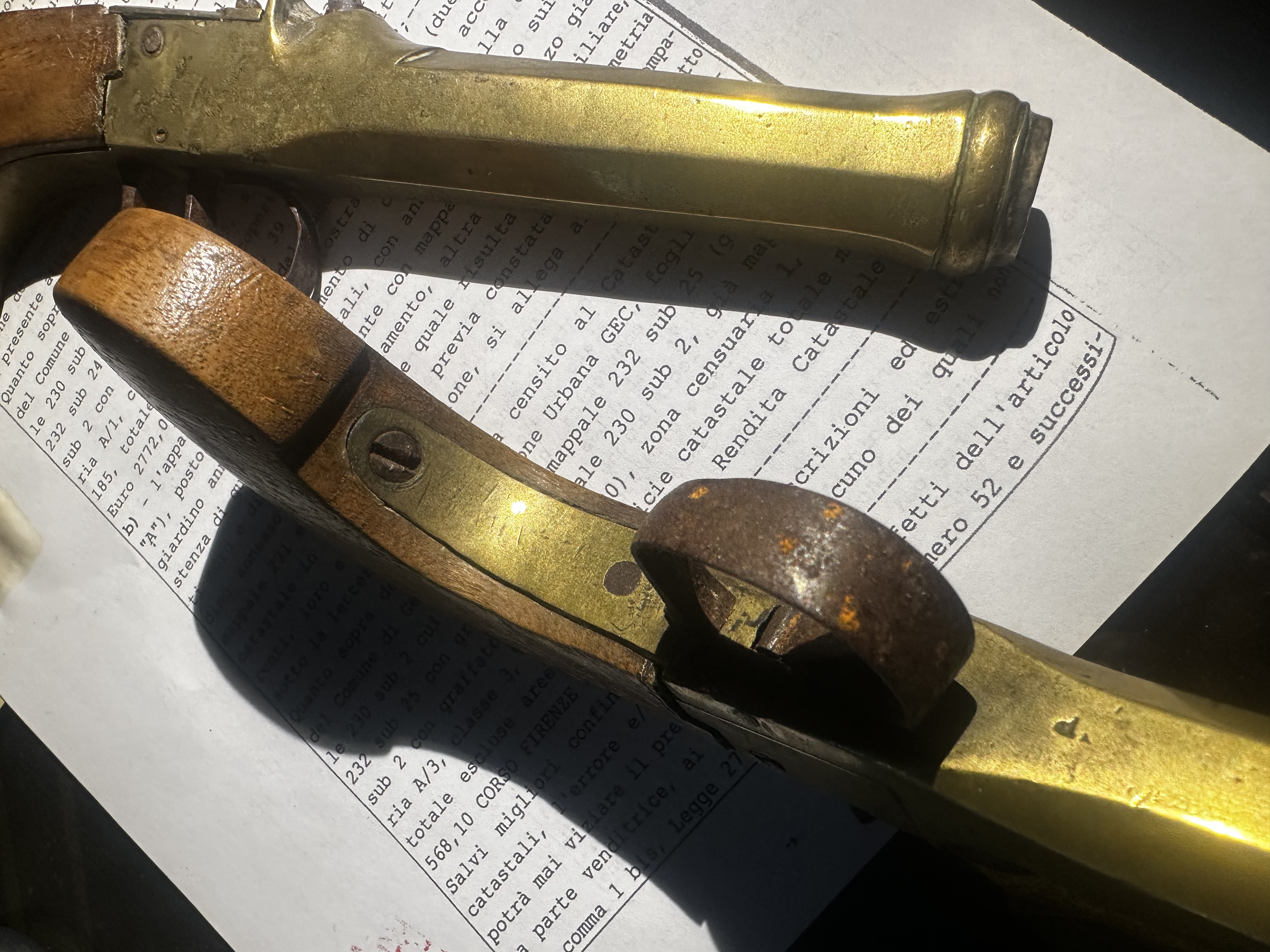Antique Style Flintlock Pistols
