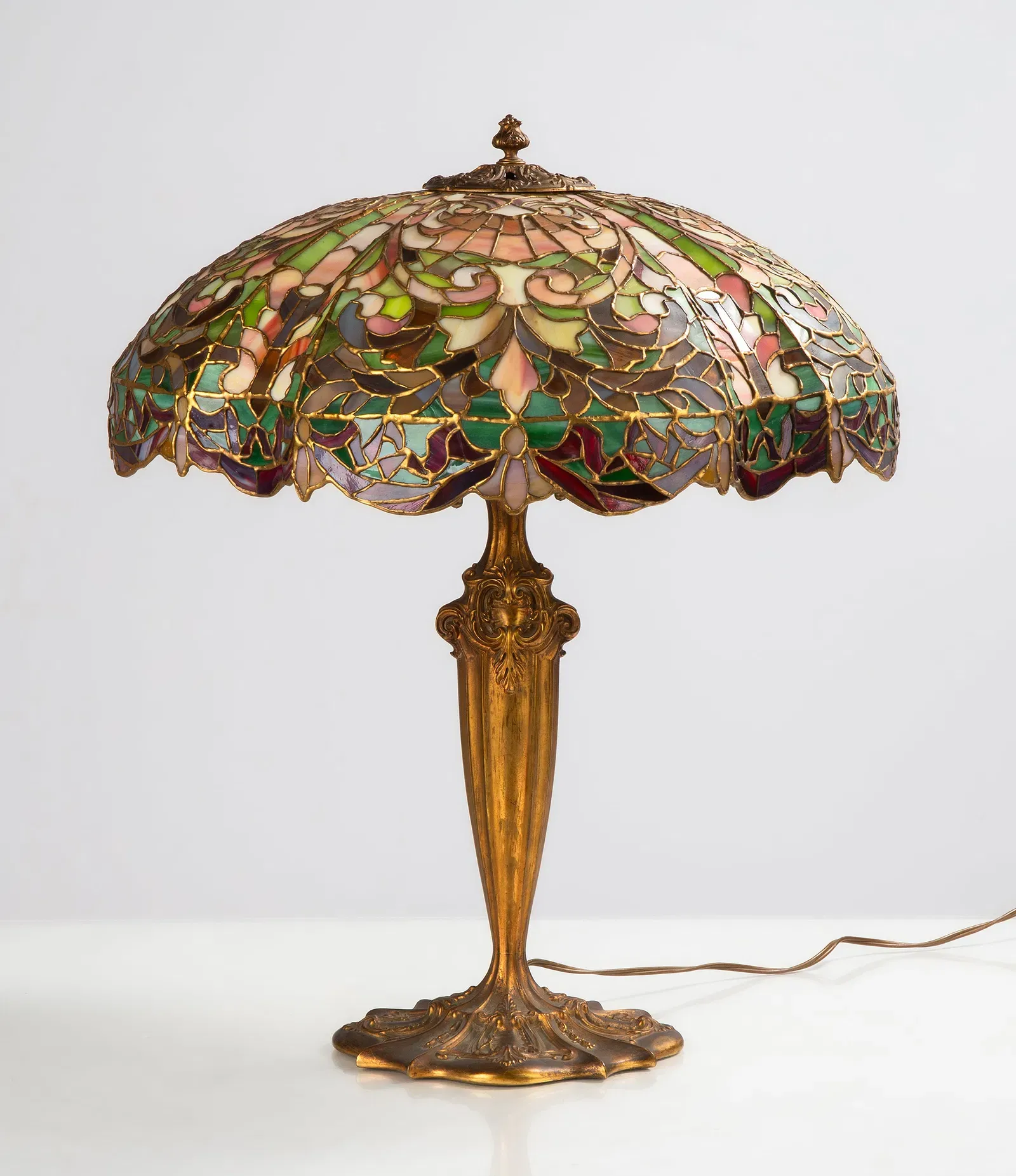 American Art Nouveau Period Bronze and Leaded Glass Table Lamp, Tiffany Studios thumbnail 2