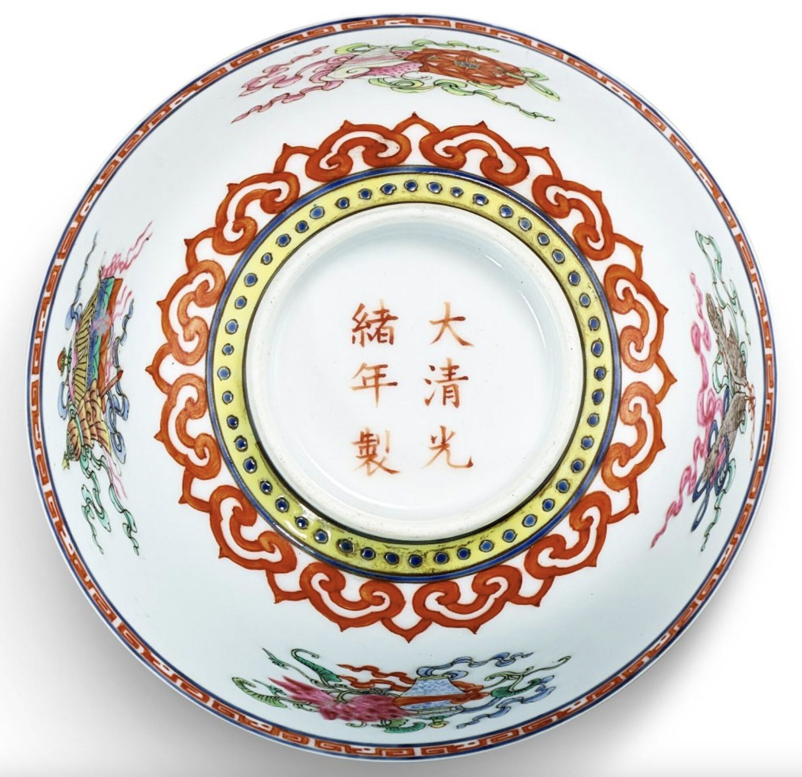 Qing Style Doucai Porcelain Bowl with Cover thumbnail 4