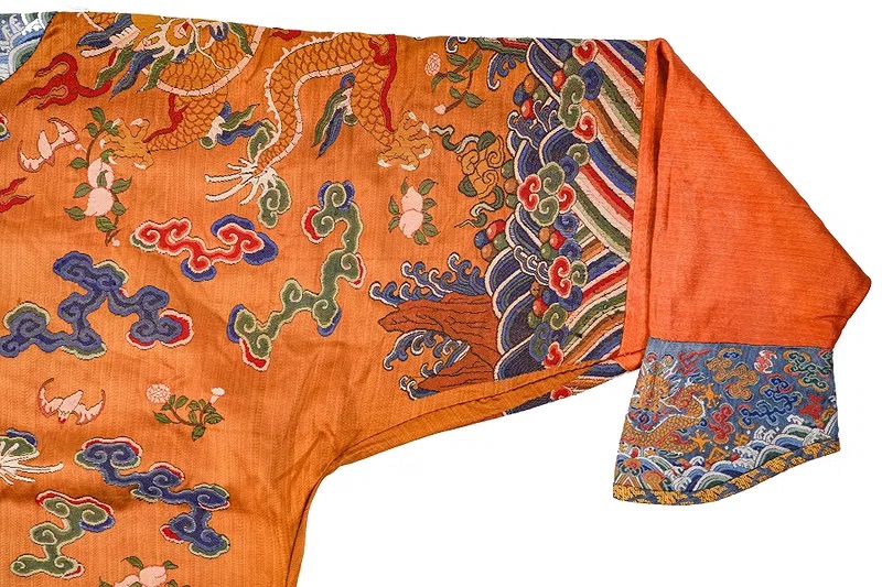 Qing Dynasty Orange Silk Embroidered Dragon Robe (Jifu) thumbnail 4