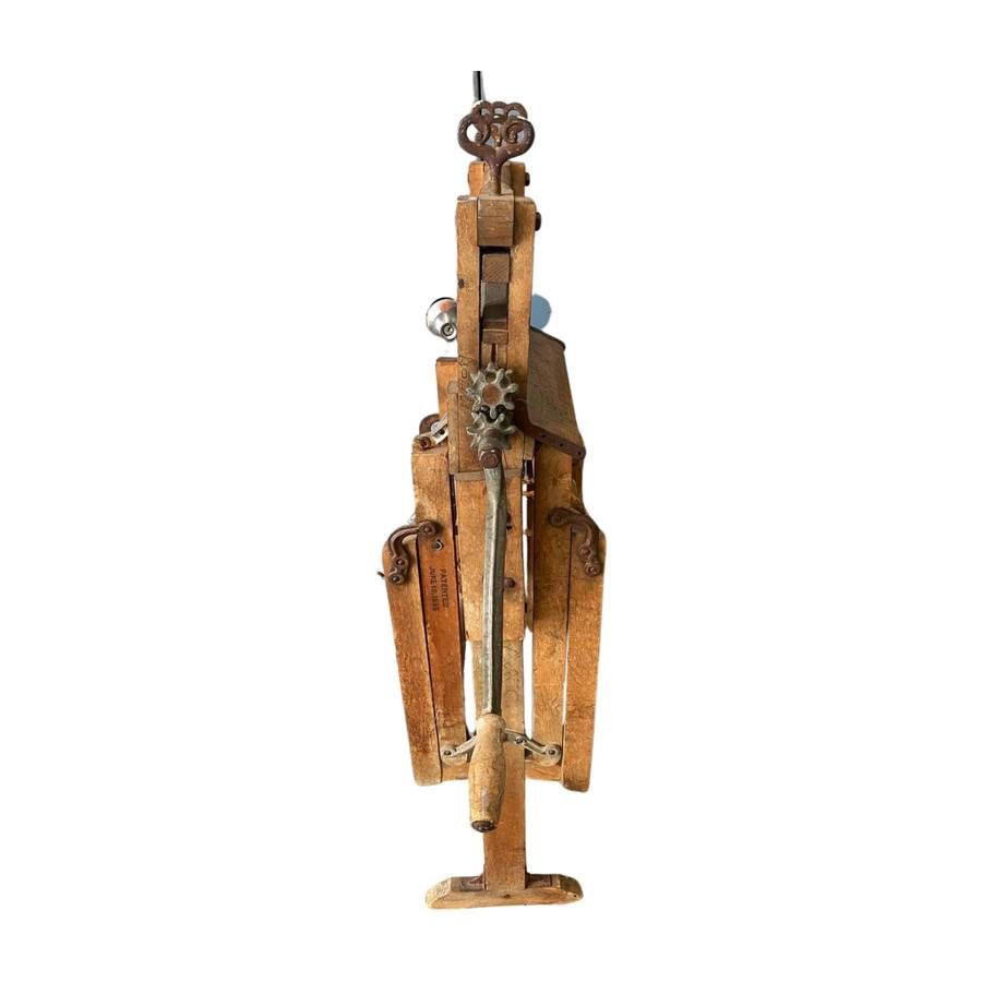 Victorian Wooden Clothes Wringer thumbnail 7