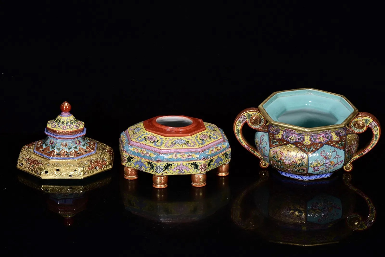 Chinese Famille Rose Style Octagonal Censer with Cover and Stand thumbnail 2