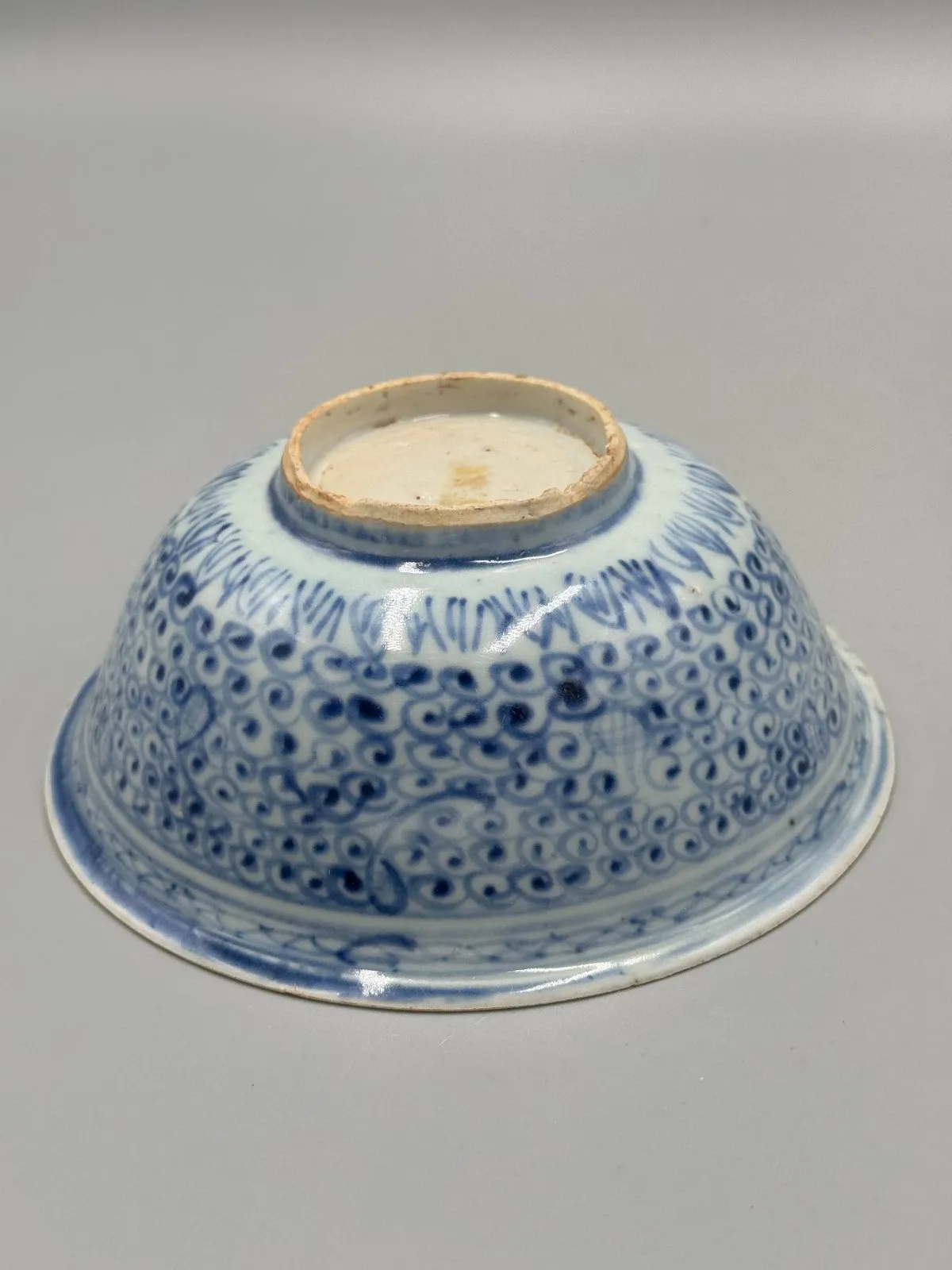 Ming Style Chinese Blue-and-White Porcelain Floral Bowl thumbnail 7