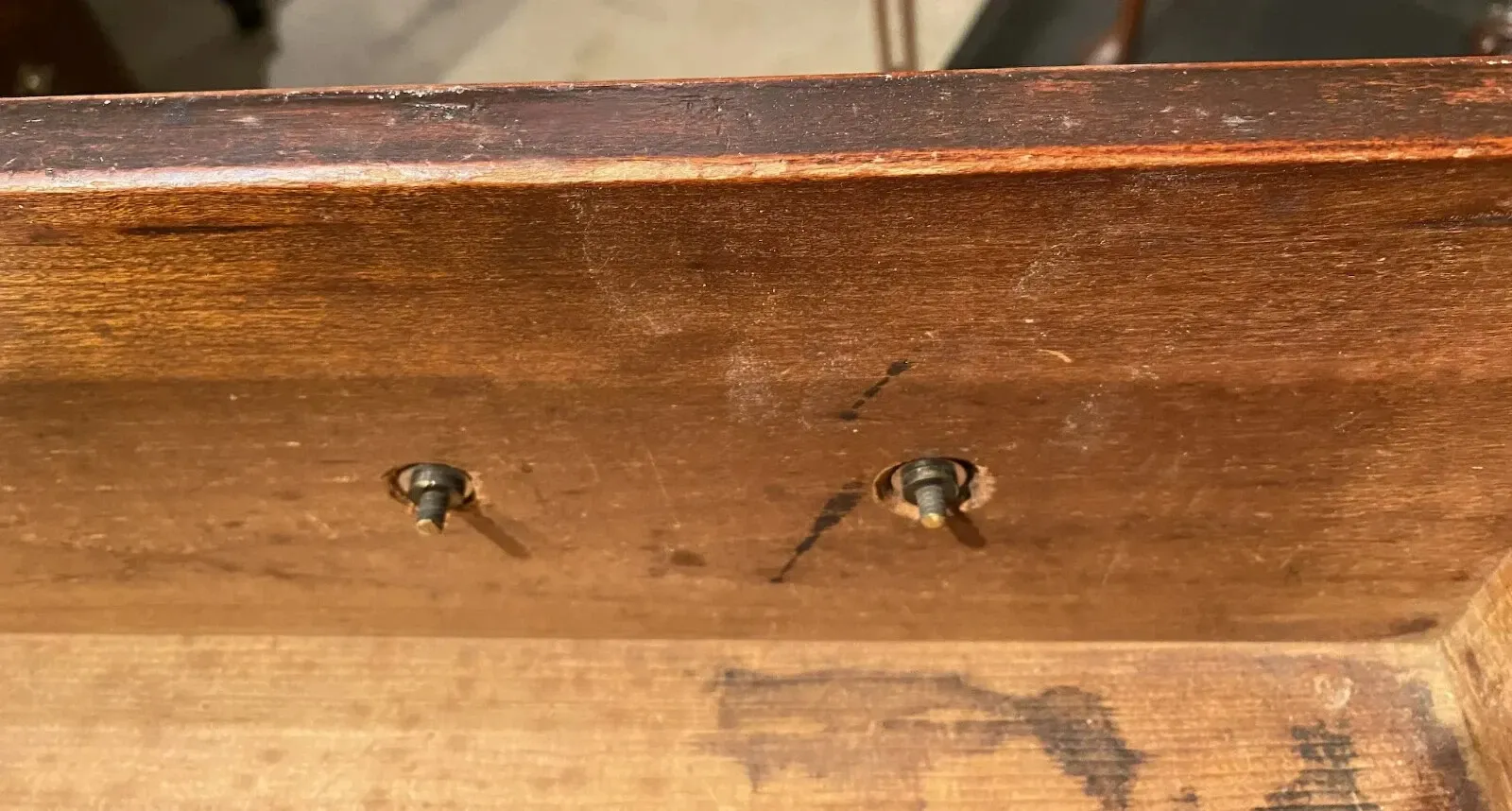 American Federal Period Mahogany and Inlaid Chest of Drawers thumbnail 6