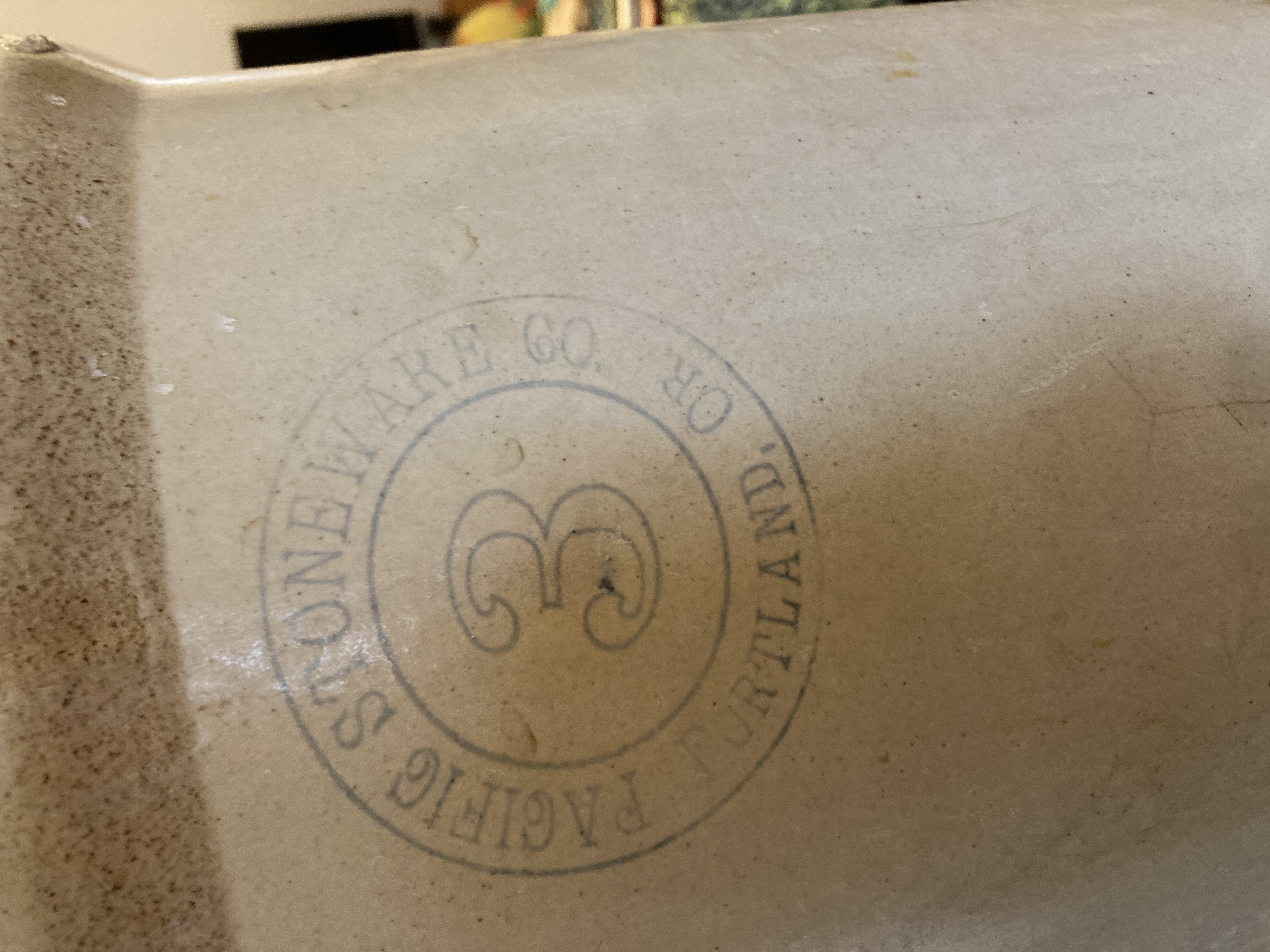 Pacific Stoneware Co. Stoneware Crock