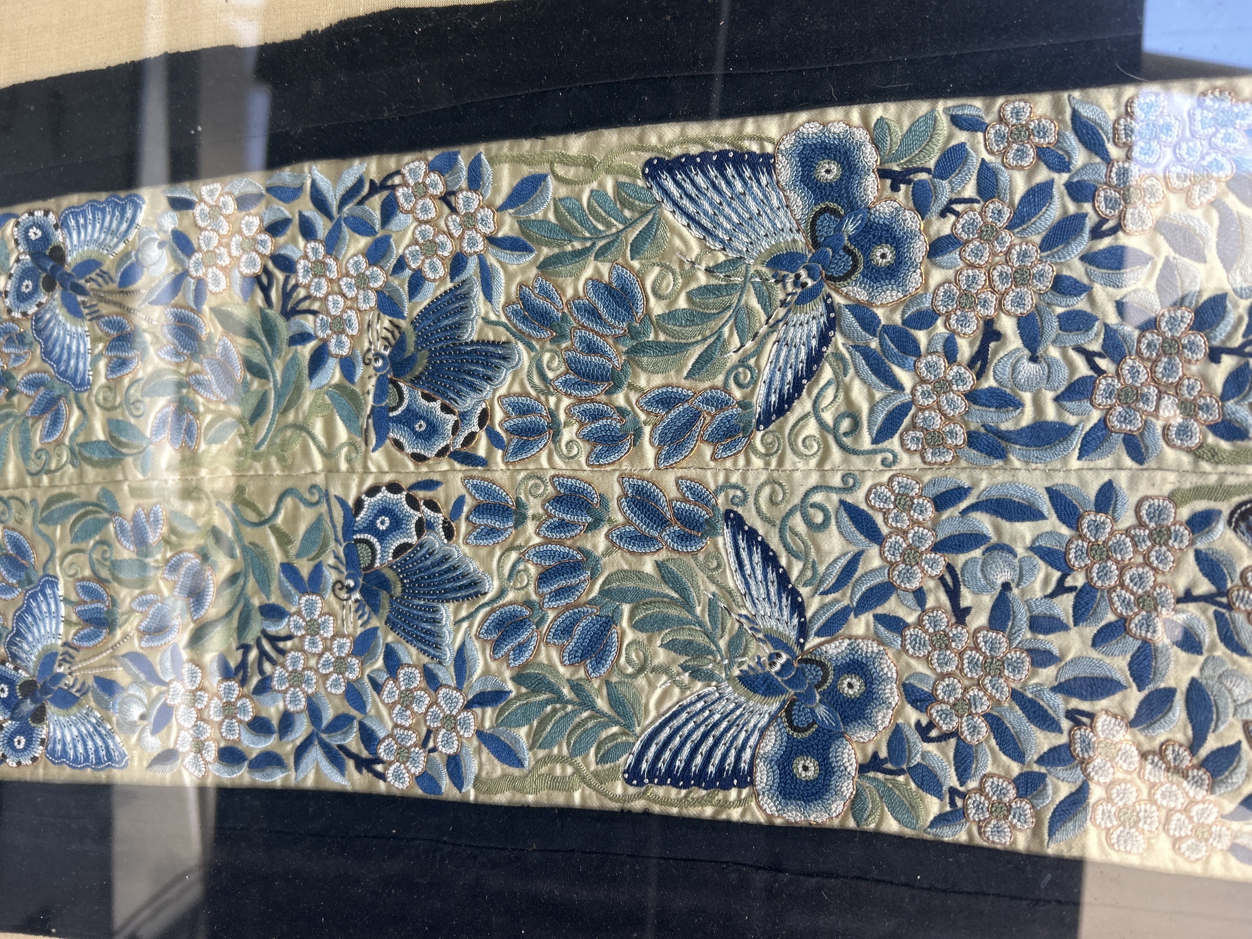 Chinese Qing Dynasty Silk Embroidery Panel