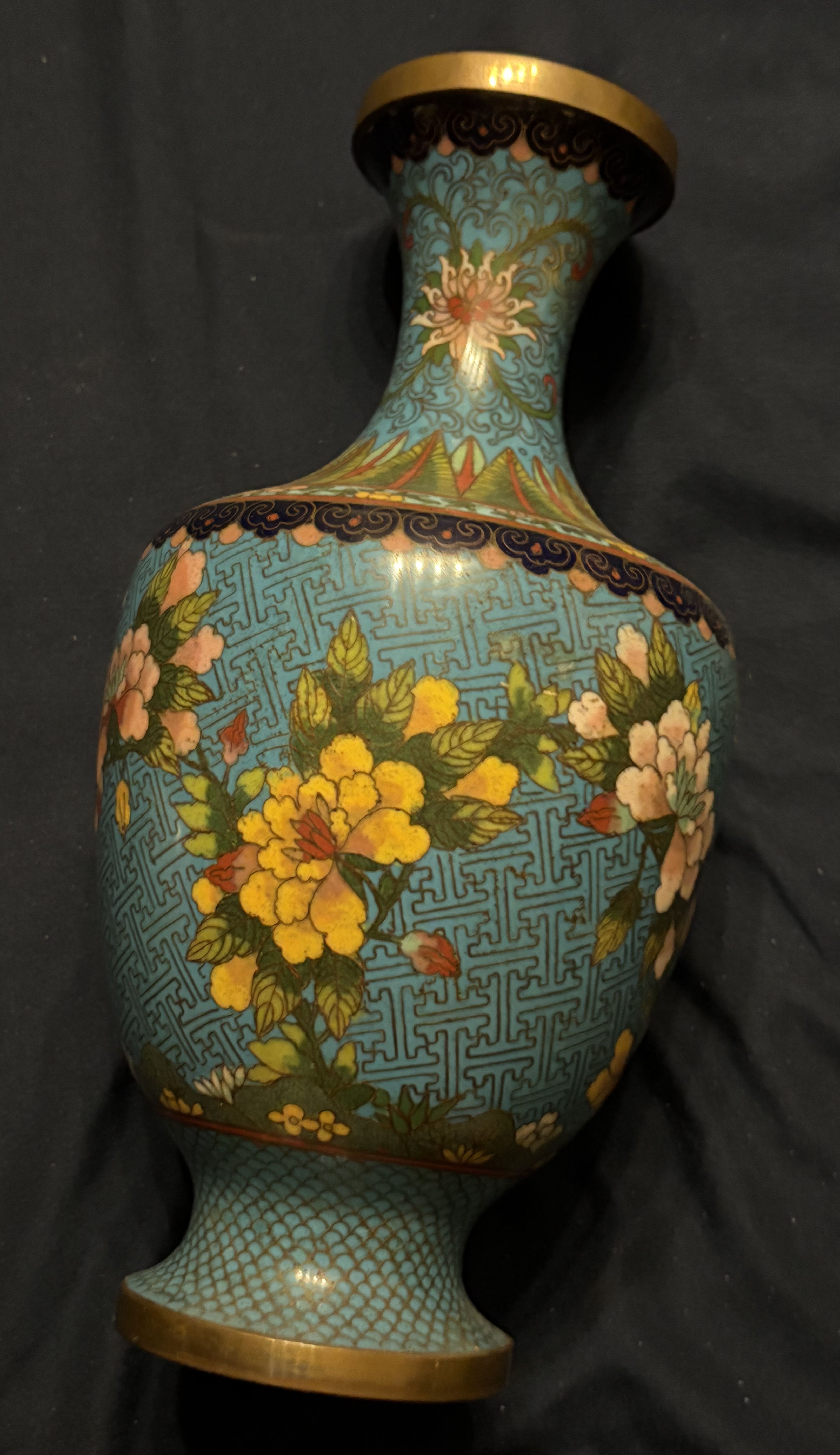 Chinese Late Qing/Republic Period Cloisonné Floral Vase