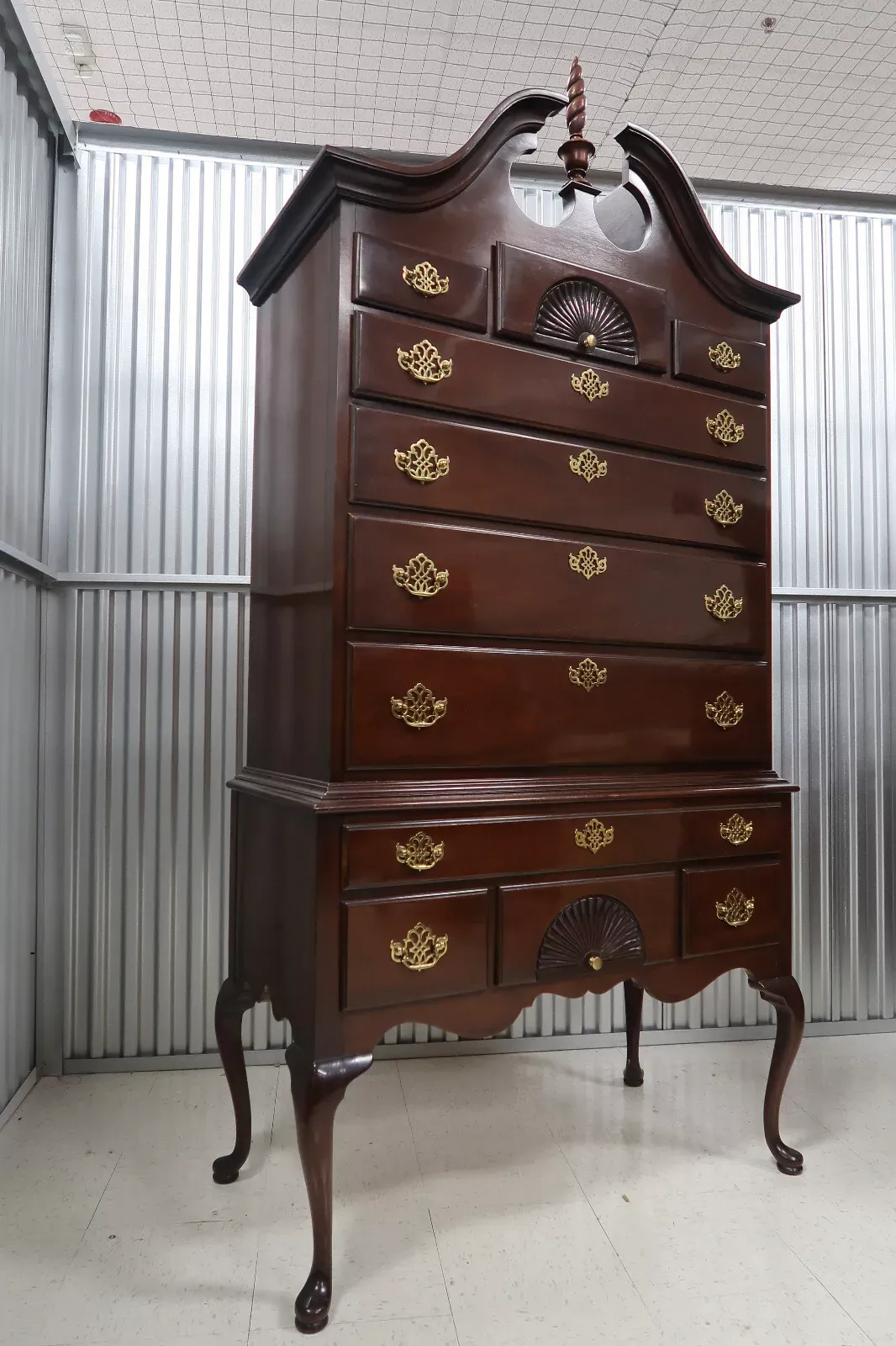 Colonial Revival Mahogany Bonnet-Top Highboy thumbnail 2