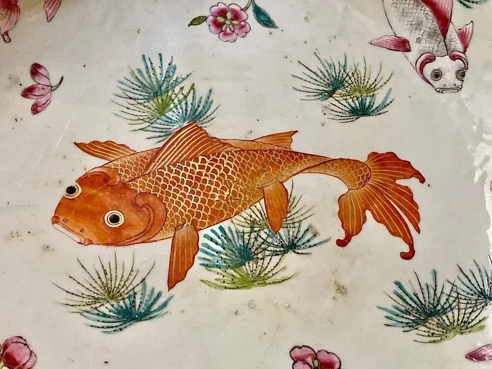 Chinese Qing Dynasty Famille Rose Porcelain Fish Bowl thumbnail 4