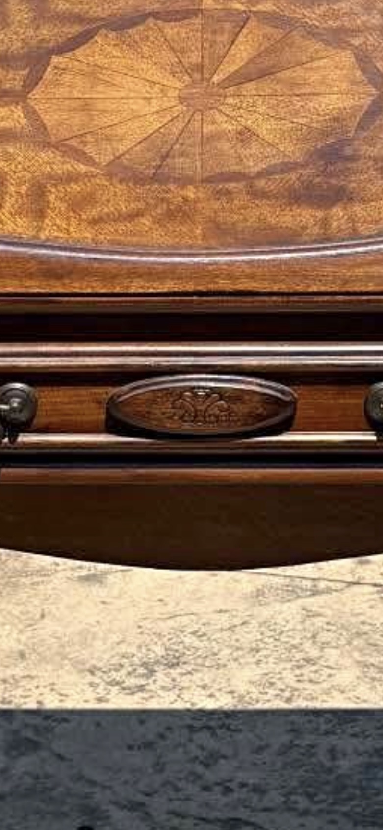 American Federal Period Mahogany and Satinwood Inlaid Sideboard Drawer (Detail)