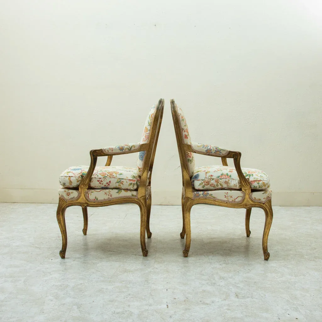 French Louis XV Style Giltwood Fauteuil Armchairs (Pair) thumbnail 3
