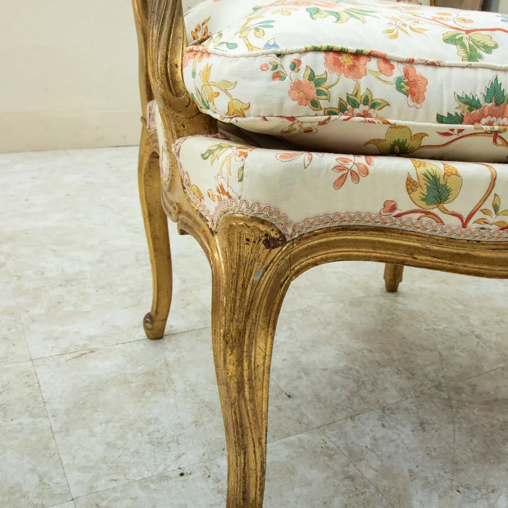 French Louis XV Style Giltwood Fauteuil Armchairs (Pair) thumbnail 9