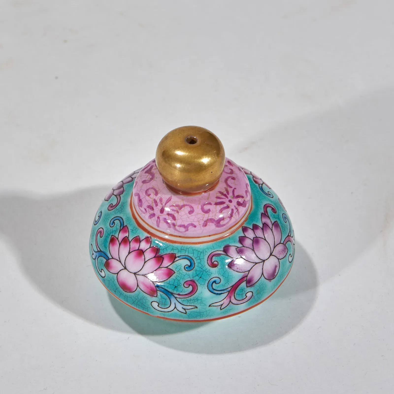 Chinese Famille Rose Turquoise-Ground Ewer thumbnail 6