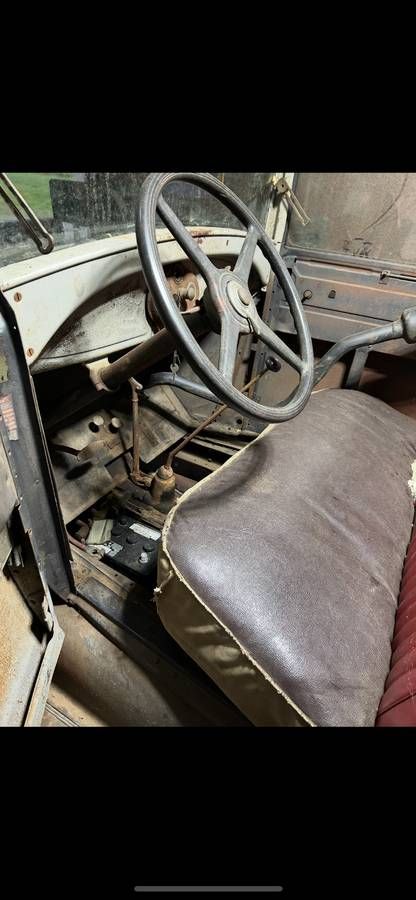Ford Model A Roadster thumbnail 3