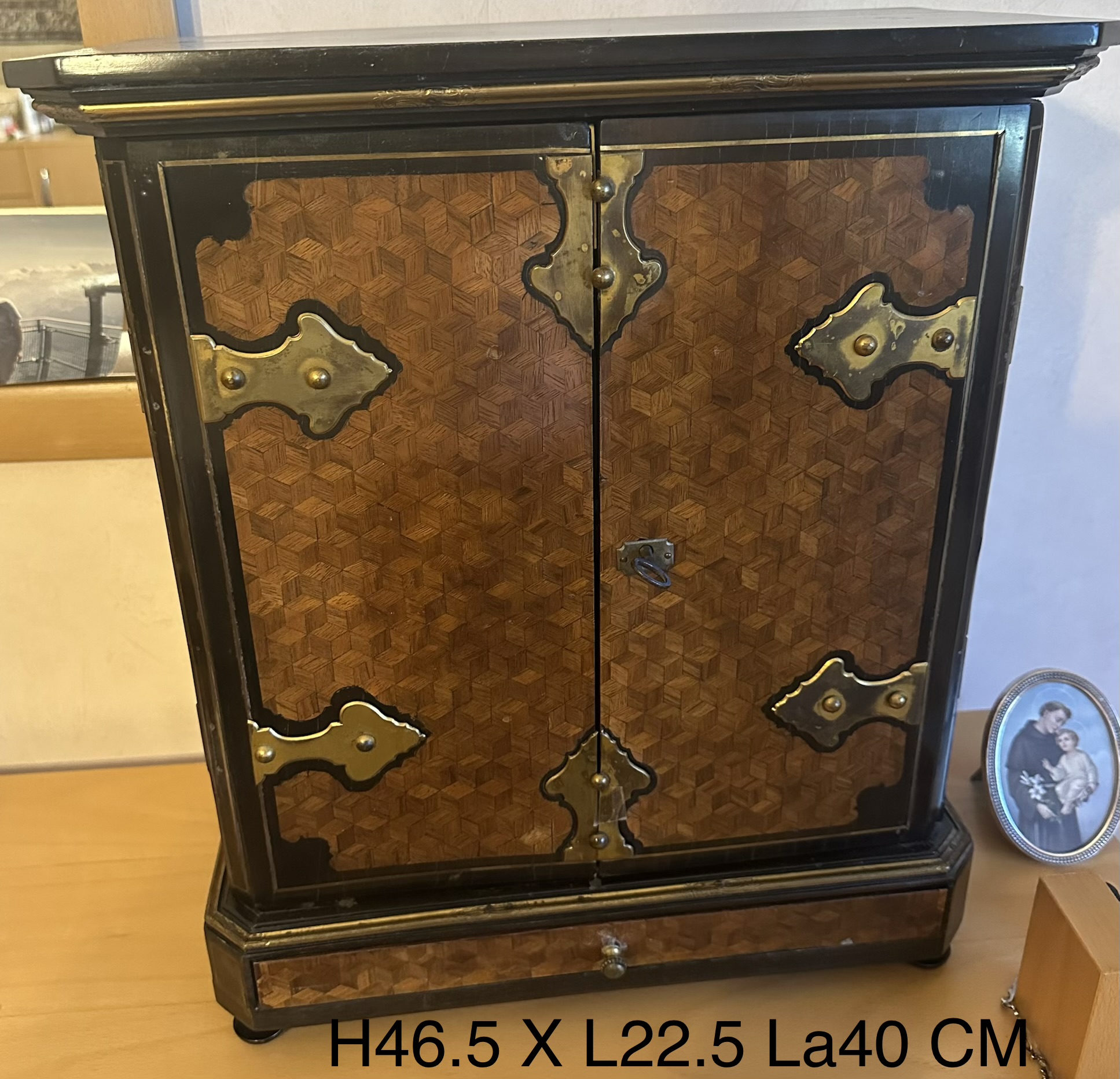 Japanese Meiji Period Shibayama Table Cabinet